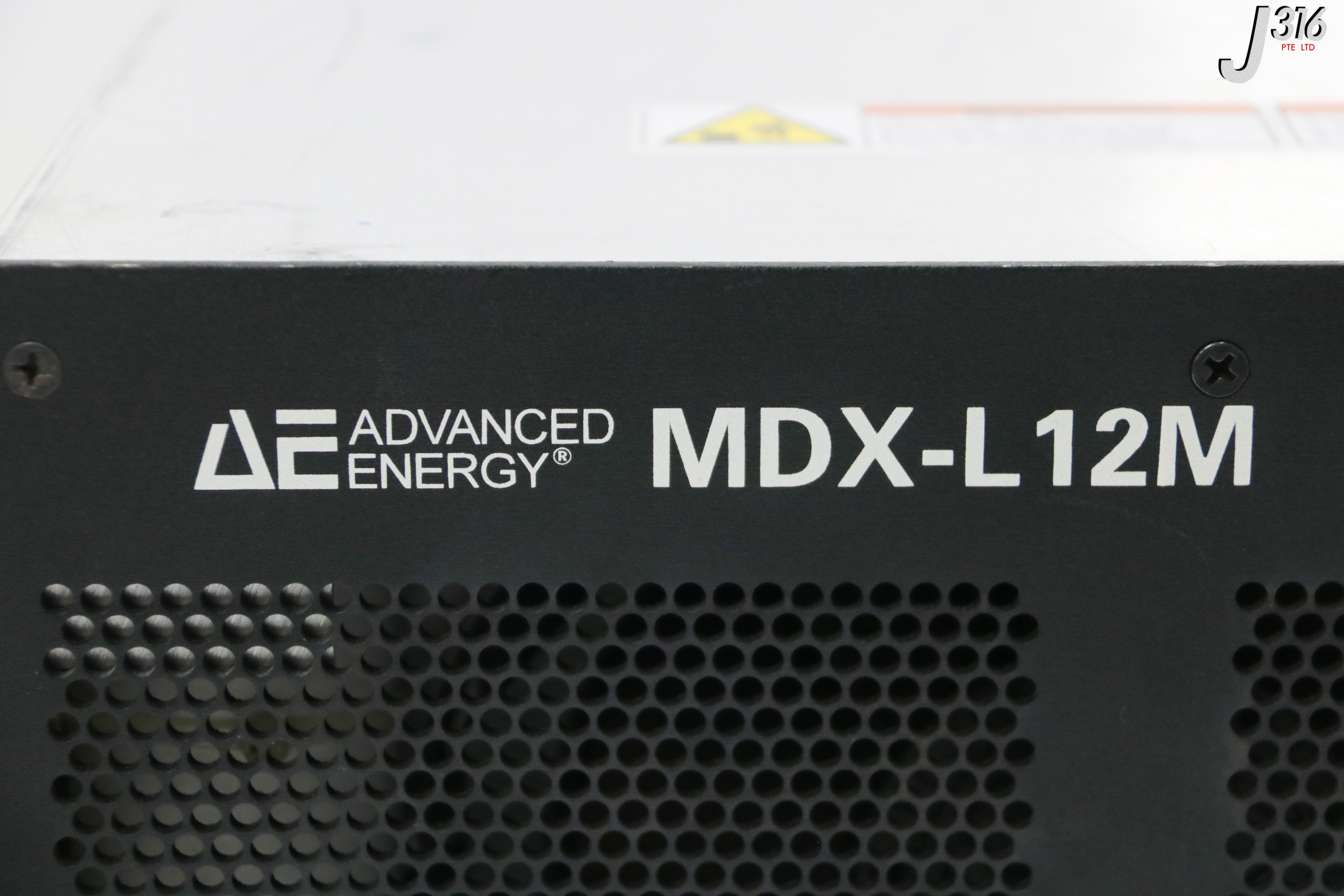 28592 ADVANCED ENERGY RF GENERATOR, MDX-L12M, 0190-76191 3152344